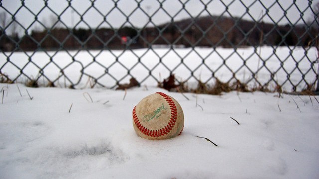 baseball-snow